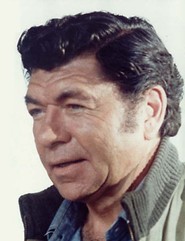 Claude Akins