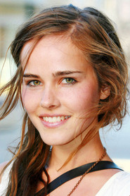 Isabel Lucas