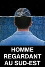 Homme regardant au sud-est