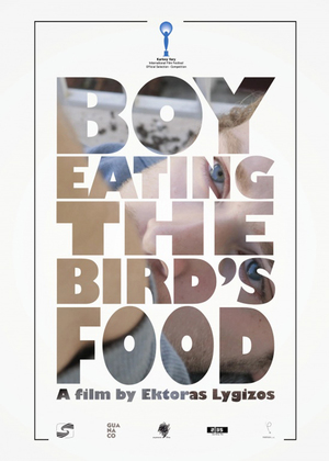 En dvd sur amazon Το Αγόρι Τρώει το Φαγητό του Πουλιού
