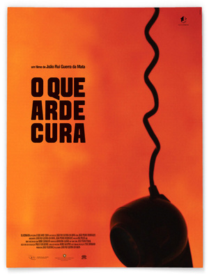 En dvd sur amazon O Que Arde Cura