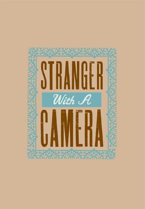 En dvd sur amazon Stranger with a Camera